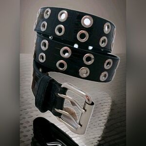 Alligator Double Grommet Belt, Black Patent Vinyl Rare Find, MED 30"-37"